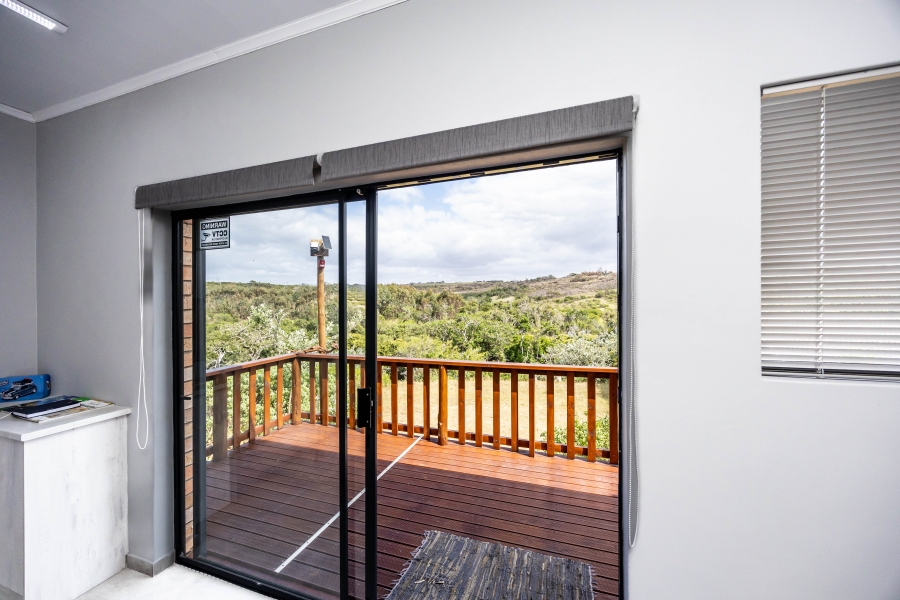 2 Bedroom Property for Sale in Cosy Corner Eastern Cape